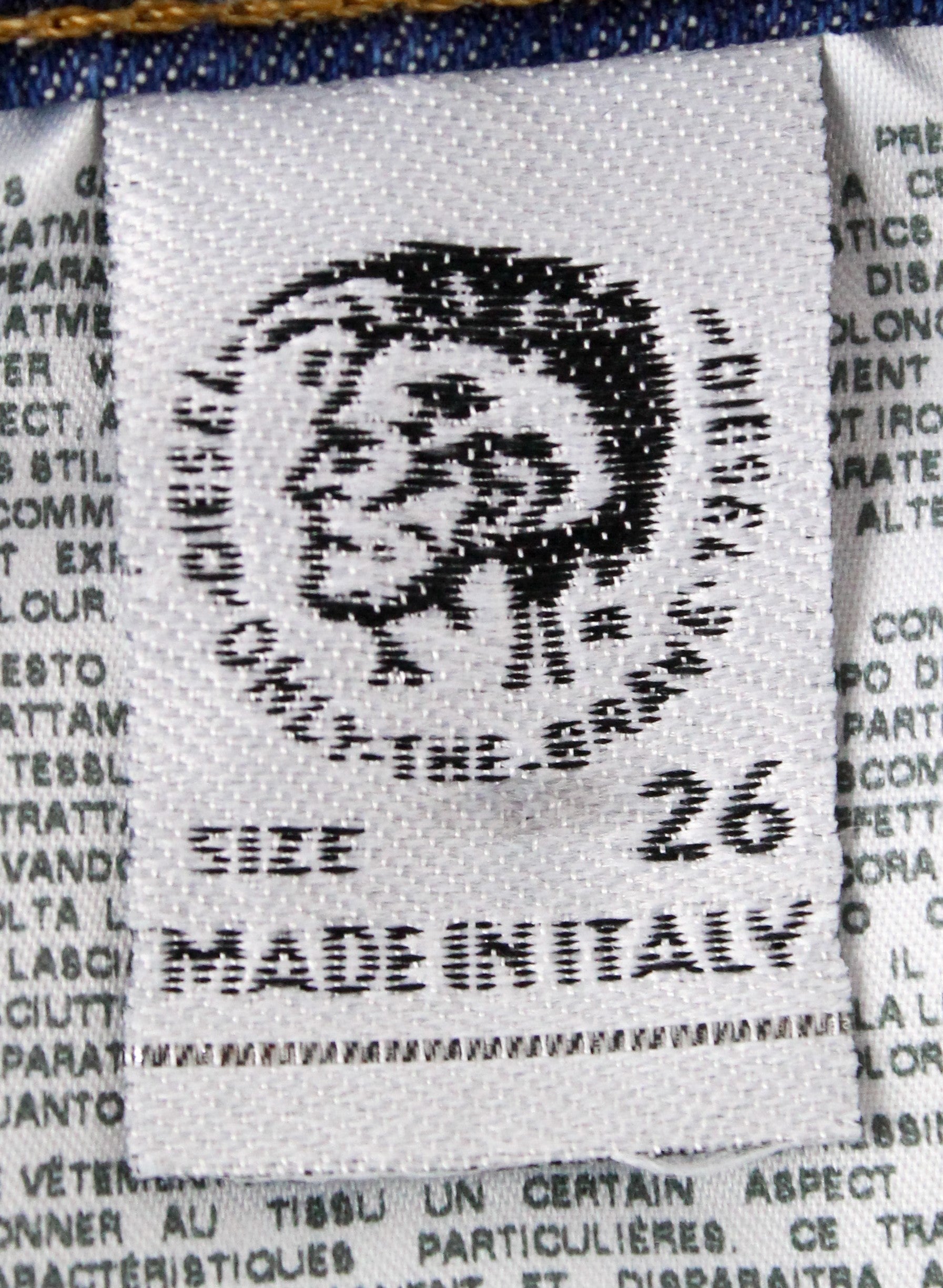 DIESEL Slandy 086AH moteriški džinsai W26/L32 tamprūs, mėlyni, plėšyti, itin ploni, aptempti 