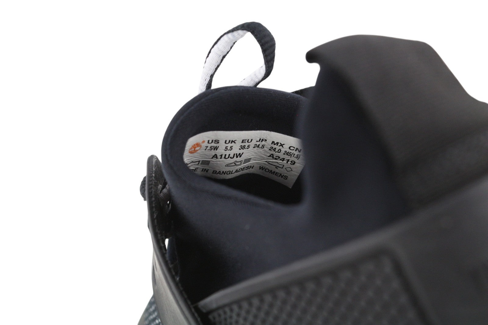 TIMBERLAND A1UJW moteriški sportbačiai EU38 EU38.5 juodi migdolų nosys, žemakulniai su raišteliais. 