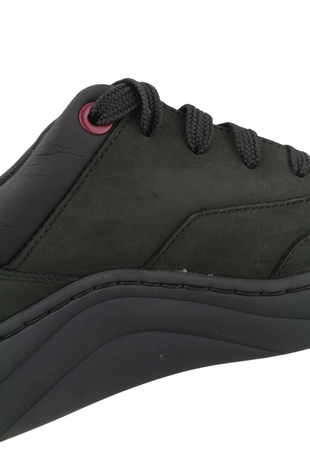 TIMBERLAND A25WA moteriški bateliai EU38 EU38.5 juodi odiniai žemapadžiai su nėriniuota migdolų nosele. 