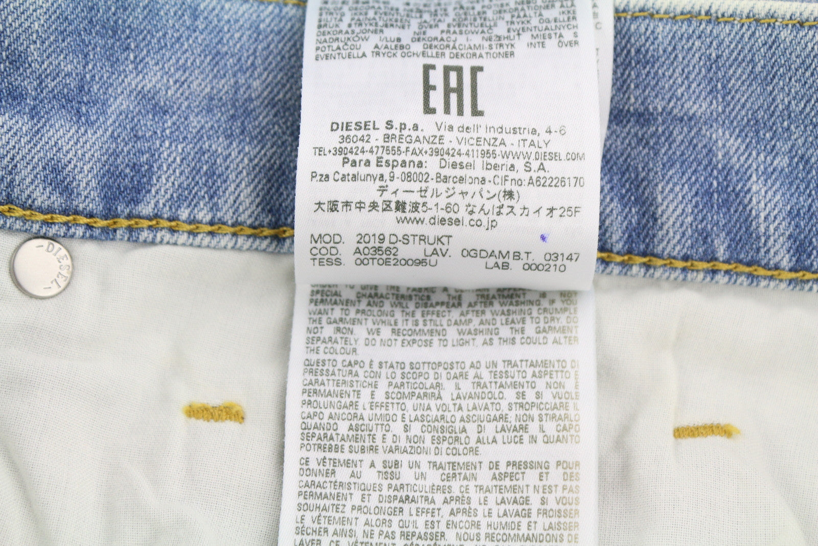 DIESEL 2019 D-Strukt 0GDAM vyriški džinsai W34/L30 plonos kojos, vidutinio juosmens, skalbtos mėlynos spalvos 