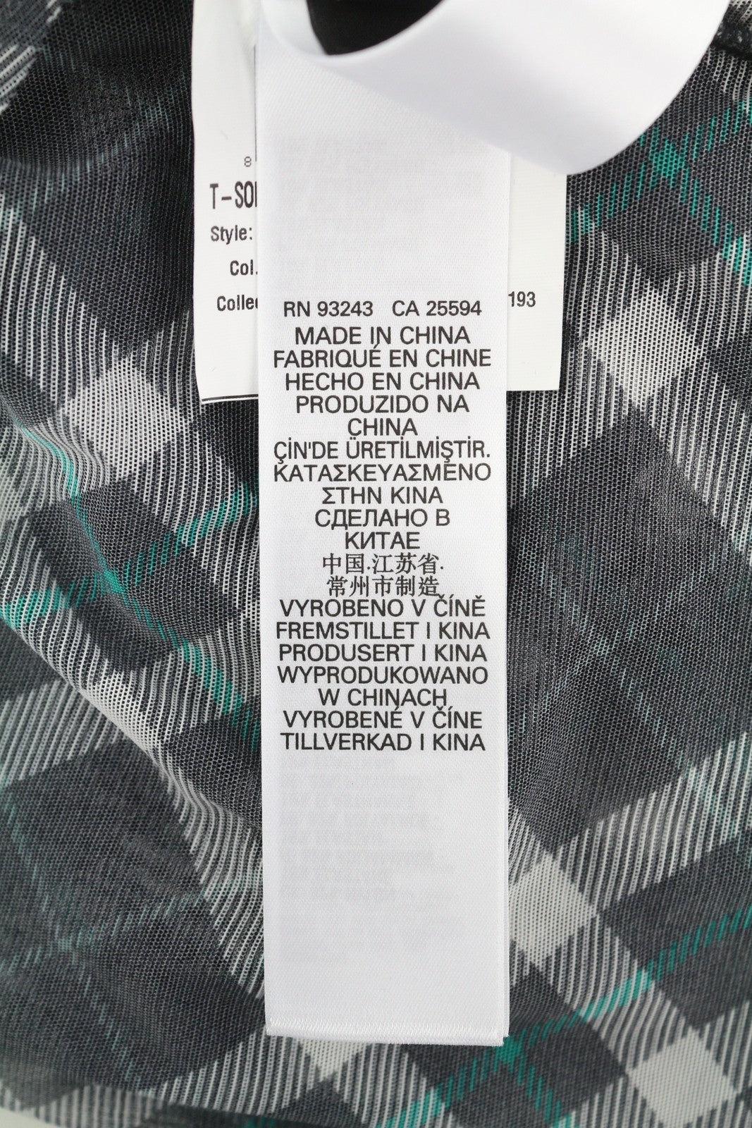 DIESEL T-Solas-Drap moteriški marškinėliai S dydžio, juodi, languoti, be rankovių, su raukiniais. Rekomenduojama mažmeninė kaina – 150 €. 