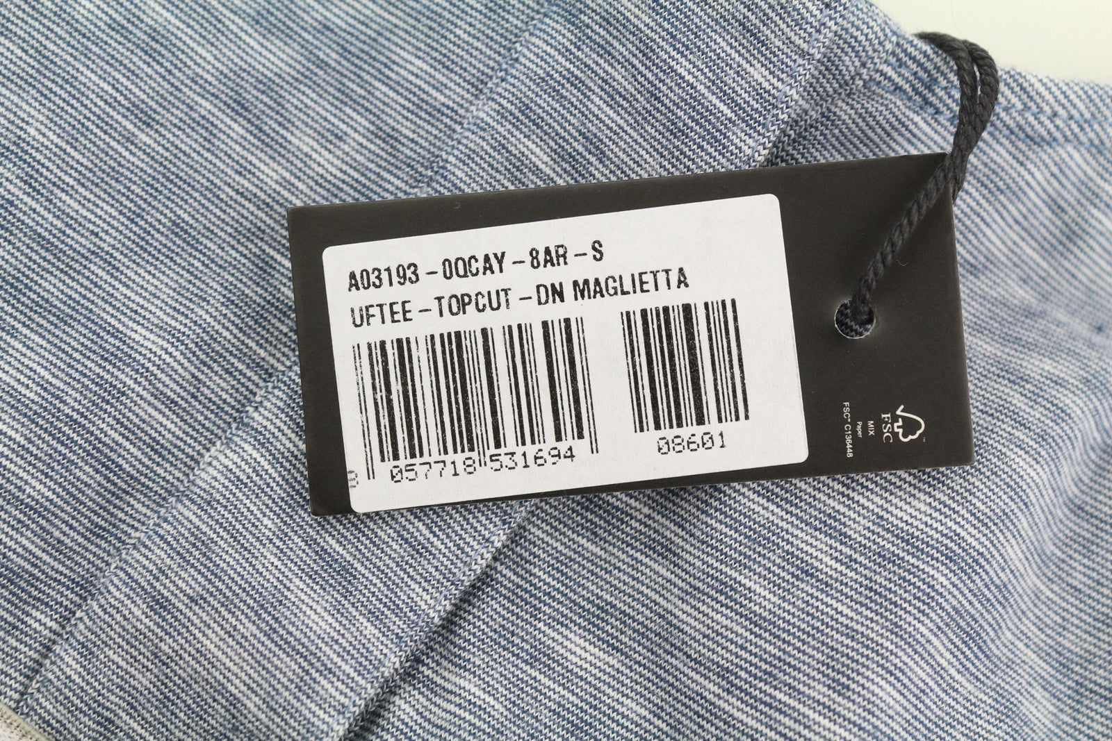 DIESEL Uftee-Topcut-Dn moteriški marškinėliai S dydžio trumpomis rankovėmis, apvalia kakle, trumpinti melanžo spalvos