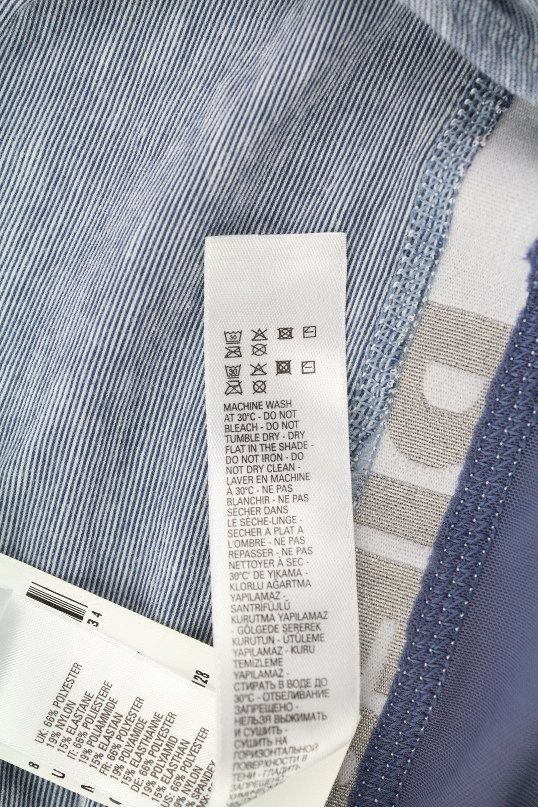 DIESEL Uftee-Topcut-Dn moteriški marškinėliai S dydžio trumpomis rankovėmis, apvalia kakle, trumpinti melanžo spalvos