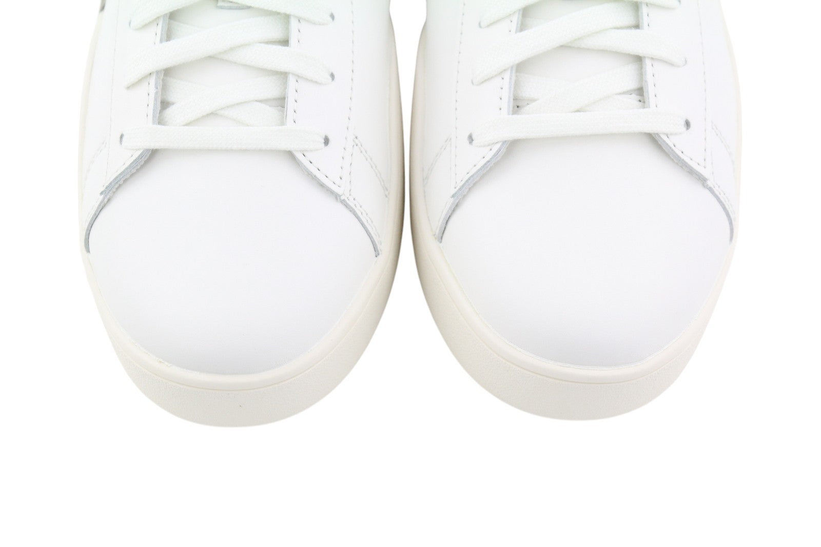 DIESEL S-Clever žemi nėriniuoti vyriški sportbačiai, 44,5 dydžio, balti, raudoni, odiniai, rekomenduojama kaina – 140 €. 