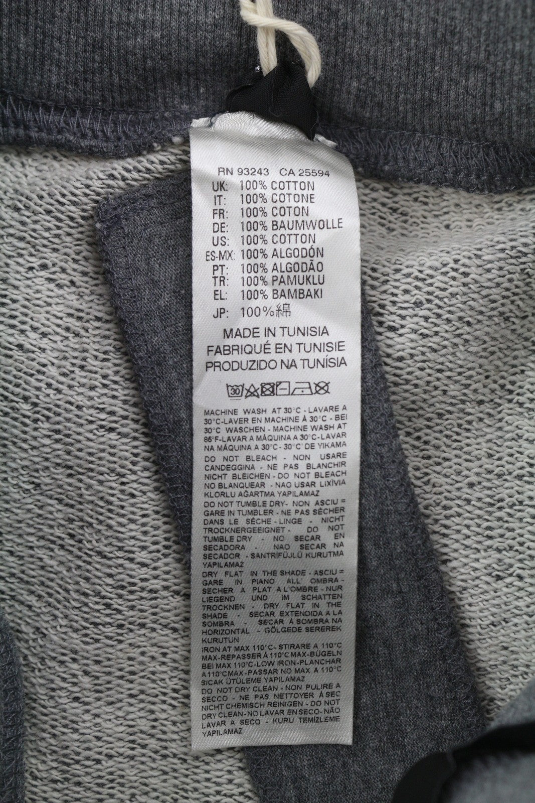 DIESEL O-Vita moteriškas sijonas W29 melanžo pilkos spalvos su pieštuko formos užtrauktuku ir kišenėmis, rekomenduojama kaina – 130 €