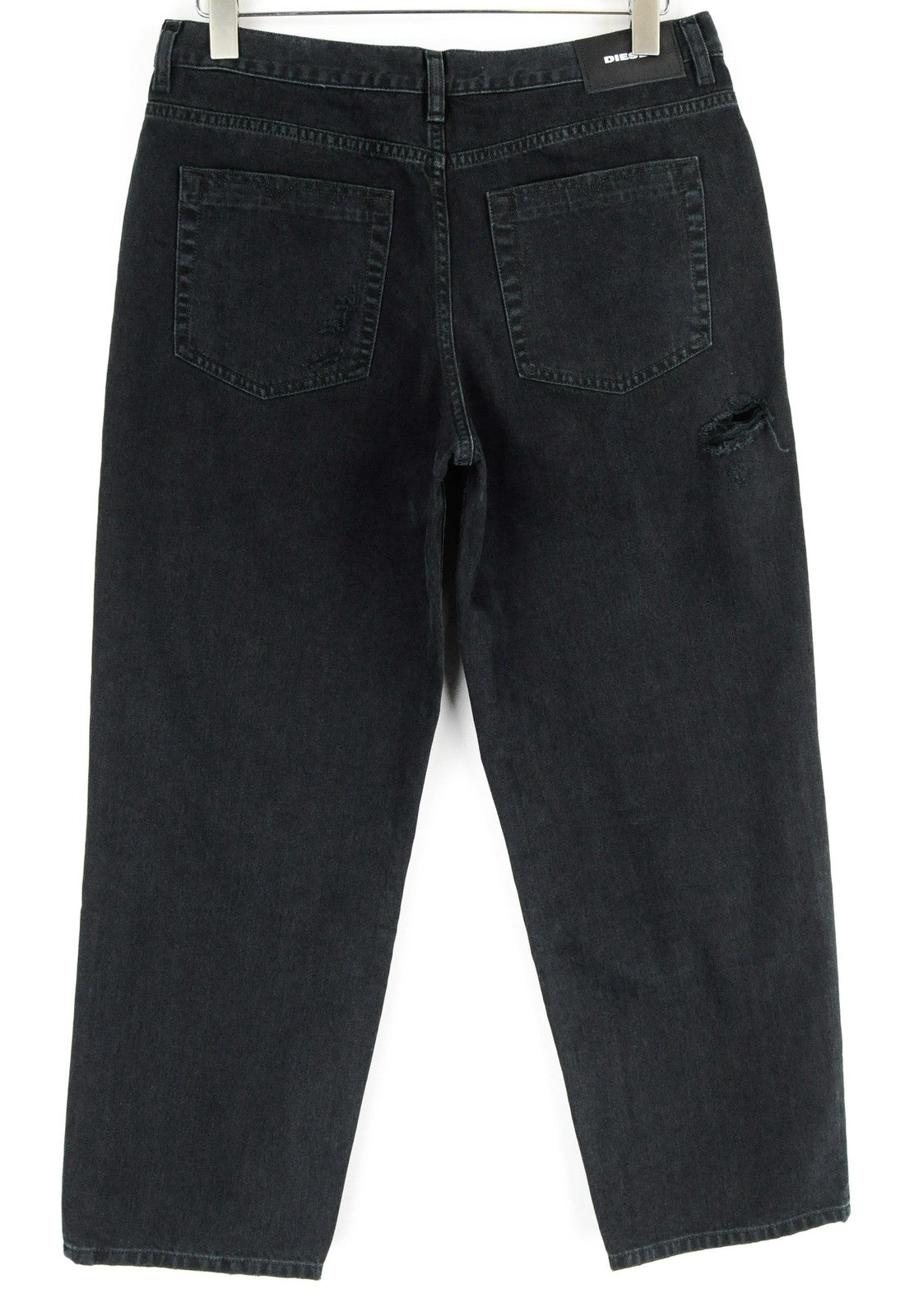 DIESEL Niclah 084TB moteriški W31 L32 aukštu liemeniu plėšyti juodi tiesaus kirpimo džinsai 