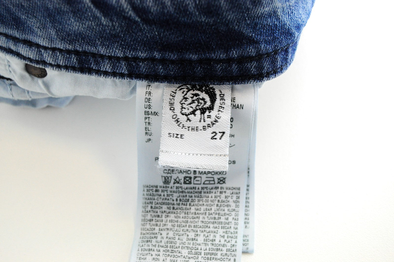 DIESEL Buster 081AL vyriški ploni siaurėjantys mėlyni džinsai su sagomis, W27 L32 skalbti 