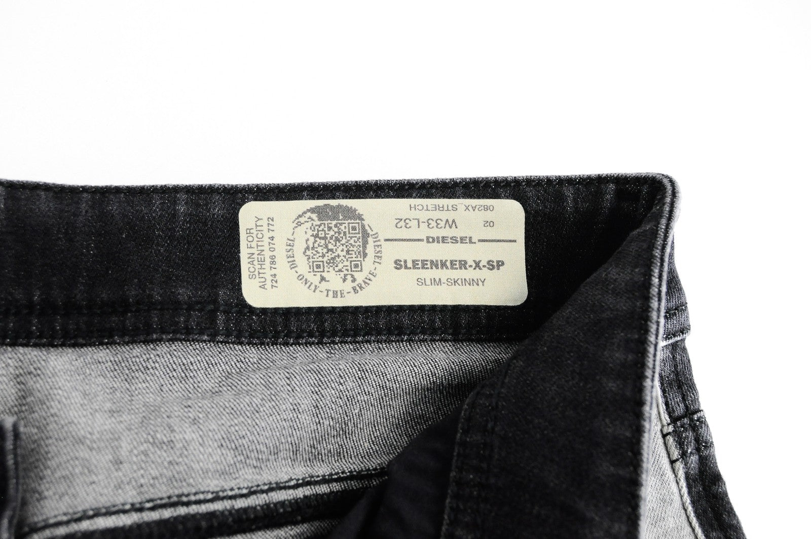 DIESEL Sleenker-X-SP 082AX vyriški W33 L32 ploni aptempti džinsai su sagomis ir dviejų spalvų 