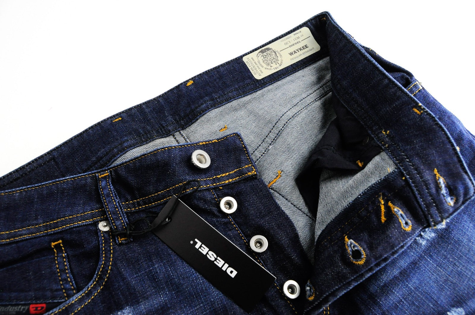 DIESEL Waykee R7NA8 vyriški mėlyni dirbtinės odos džinsai su sagomis, W28 L30 gofruotu gofruotu audiniu 