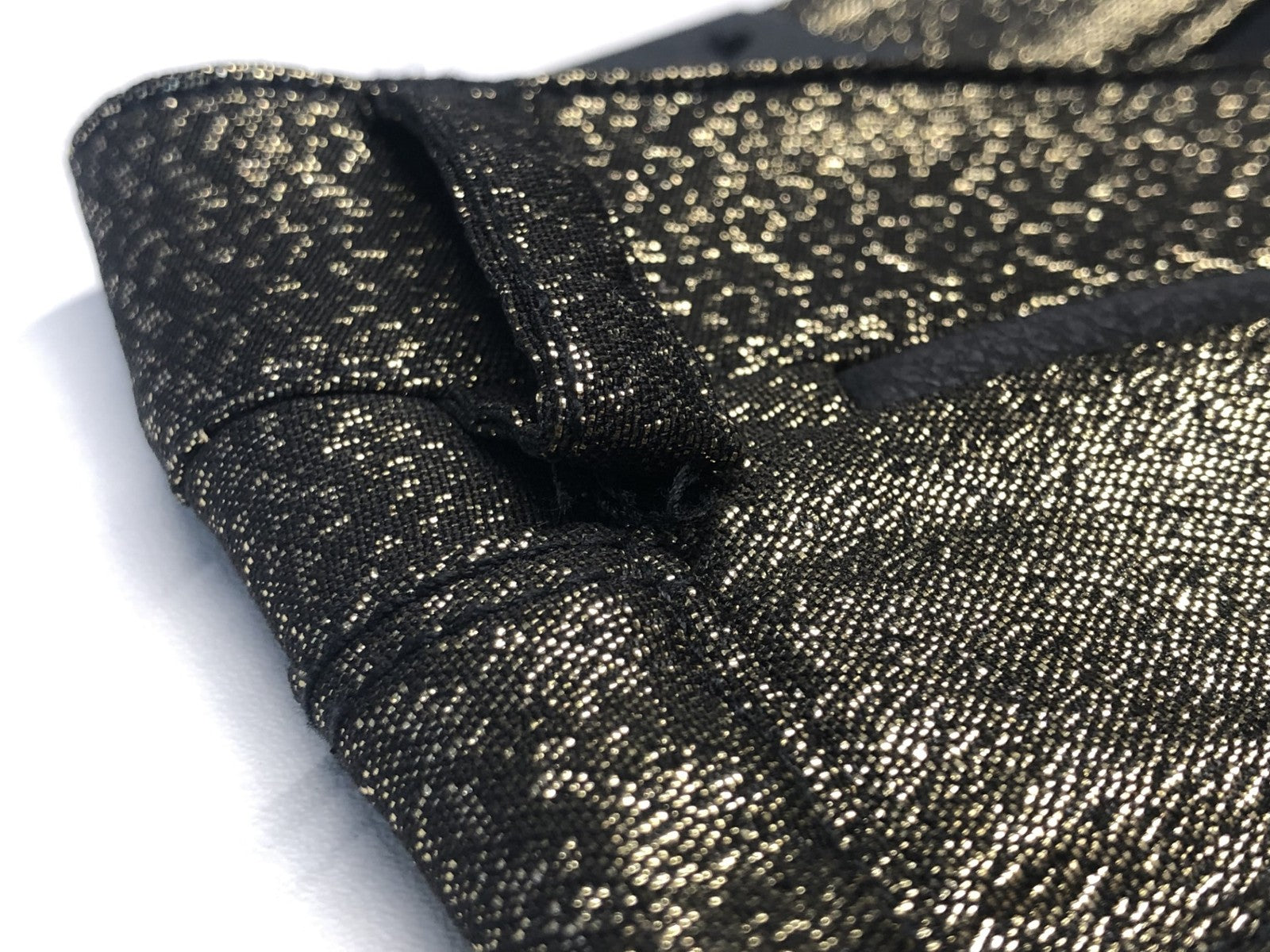 MAISON SCOTCH W24 L32 moteriški blizgučiais ir užtrauktuku aptempti džinsai su vidutinio liemens raštu 