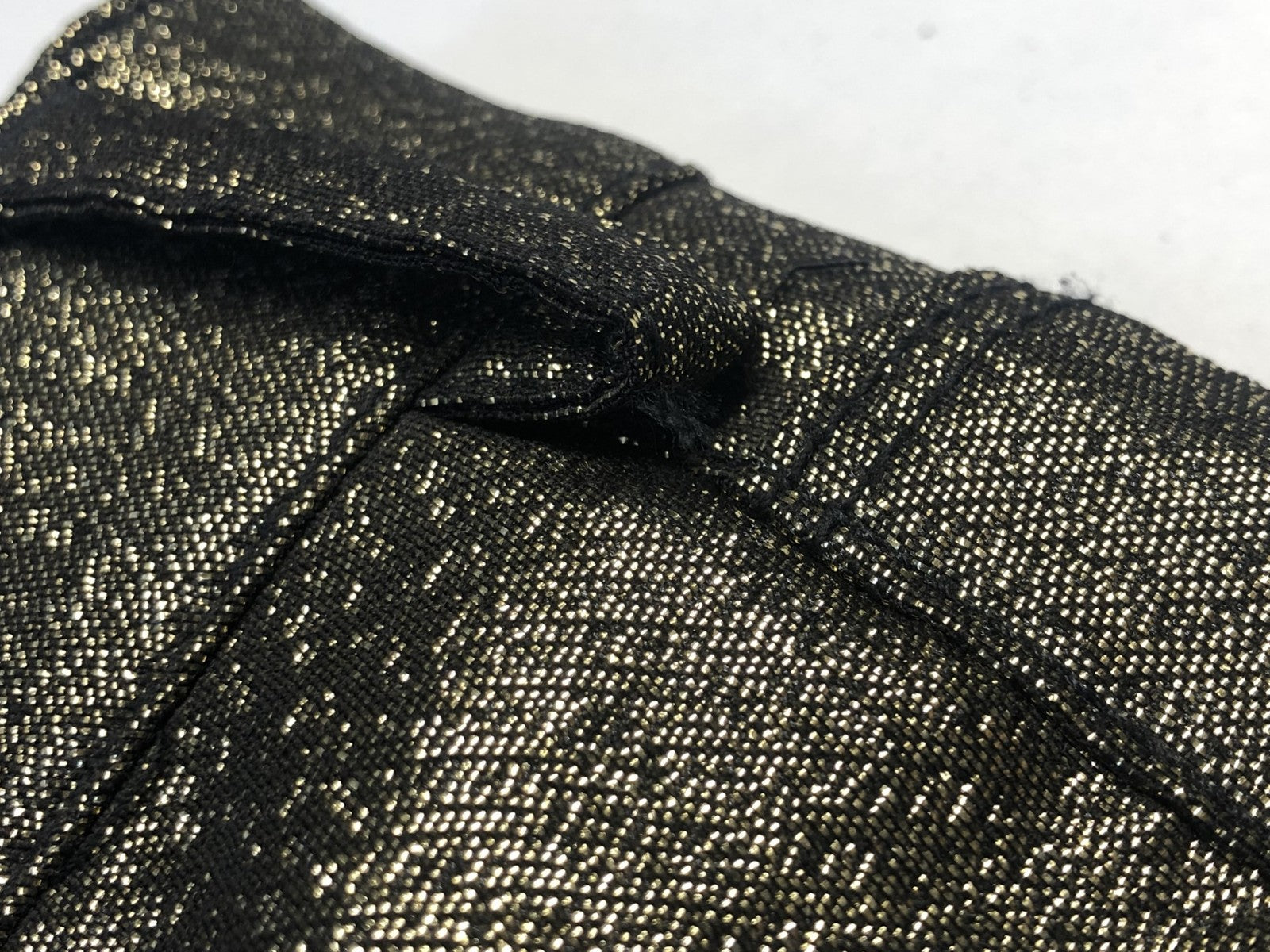 MAISON SCOTCH W24 L32 moteriški blizgučiais ir užtrauktuku aptempti džinsai su vidutinio liemens raštu 