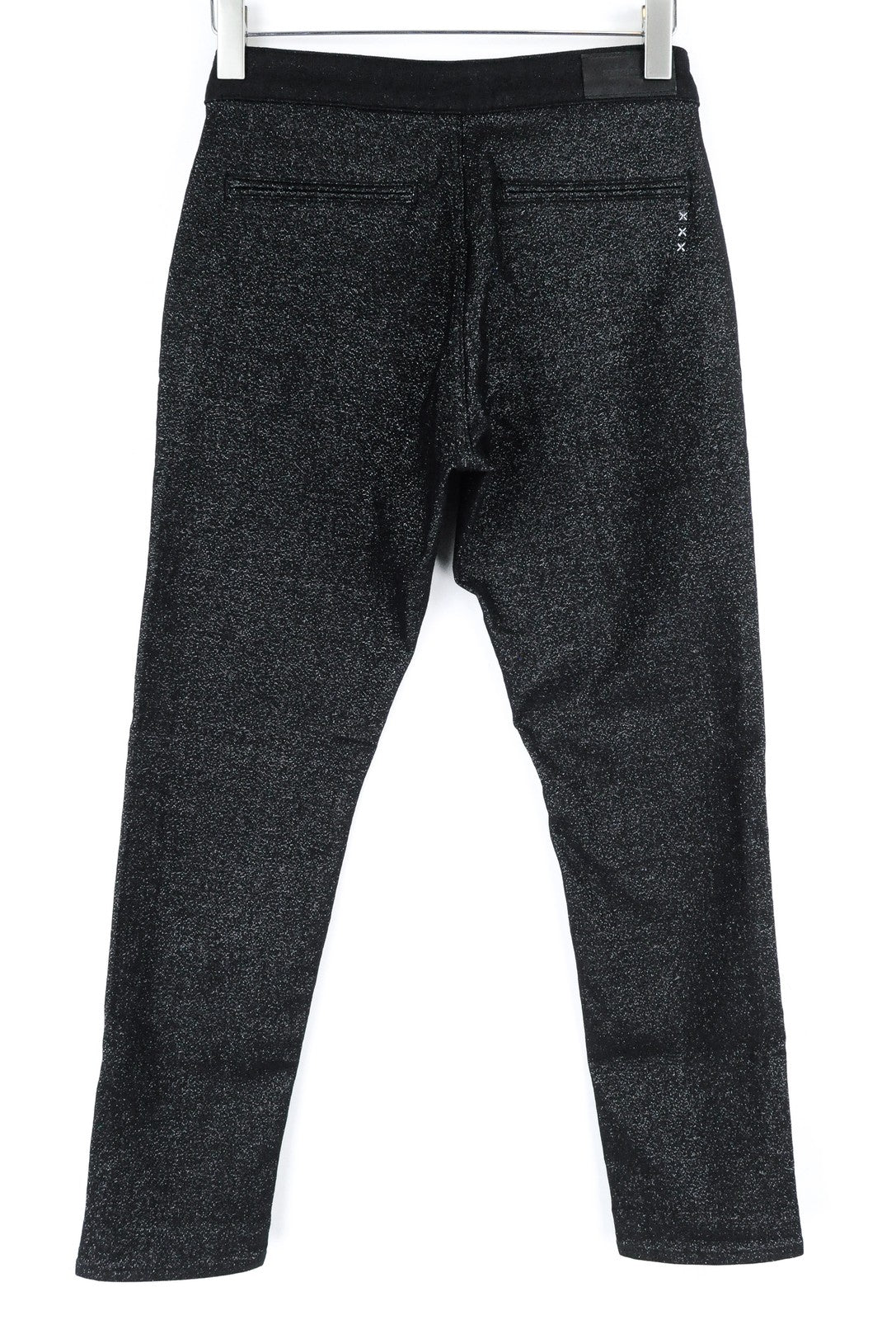 MAISON SCOTCH W26 L32 juodi, blizgučiais ir aptempti moteriški džinsai su vidutinio liemens juosta. 