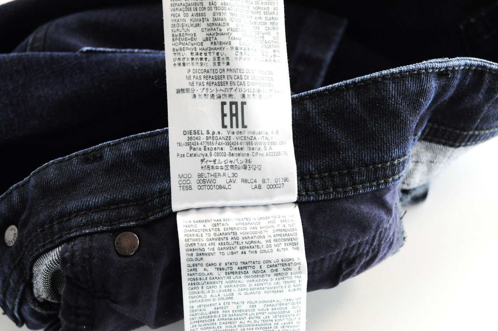 DIESEL Belther-R R8LC4 vyriški W28 L30 ploni siaurėjantys tamprūs džinsai tamsiai mėlyni 