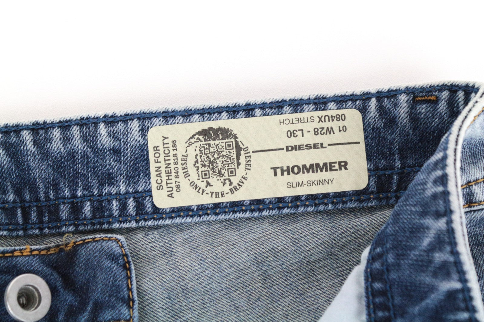 DIESEL Thommer 084UX vyriški džinsai W28/L30 Wash Blue Skinny 