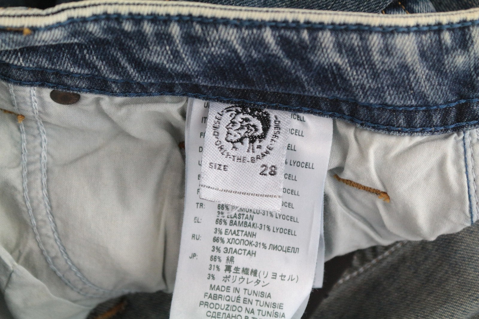 DIESEL Thommer 084UX vyriški džinsai W28/L32 Blue Wash Denim 