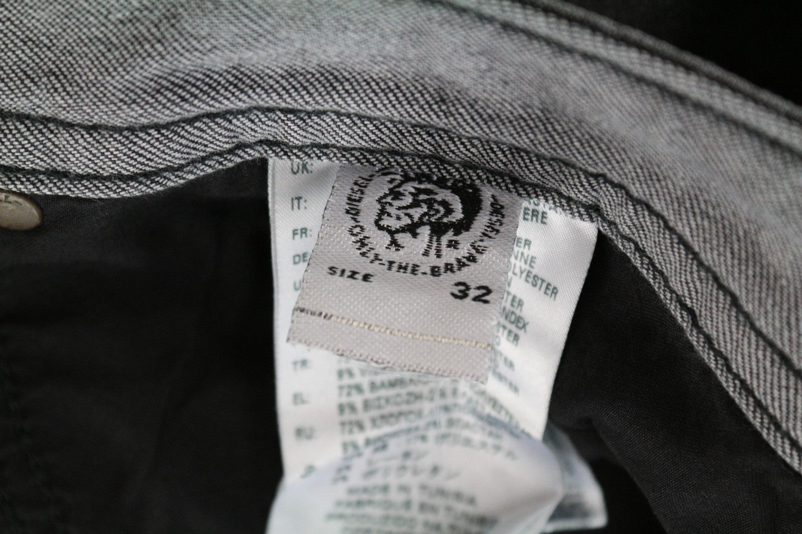 DIESEL Thommer 0687J vyriški džinsai W32/L30 Stretch Grey 