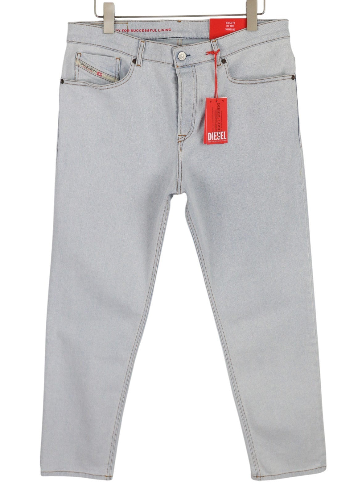 DIESEL 2005 D-Fining 09C06 vyriški džinsai W34/L32 įprasto kirpimo, siaurėjančios klešnės, rekomenduojama kaina – 250 € 