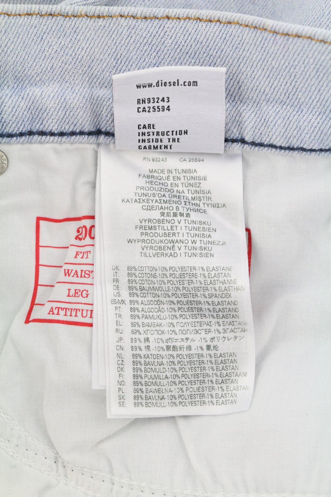 DIESEL 2005 D-Fining 09C06 vyriški džinsai W34/L32 įprasto kirpimo, siaurėjančios klešnės, rekomenduojama kaina – 250 € 