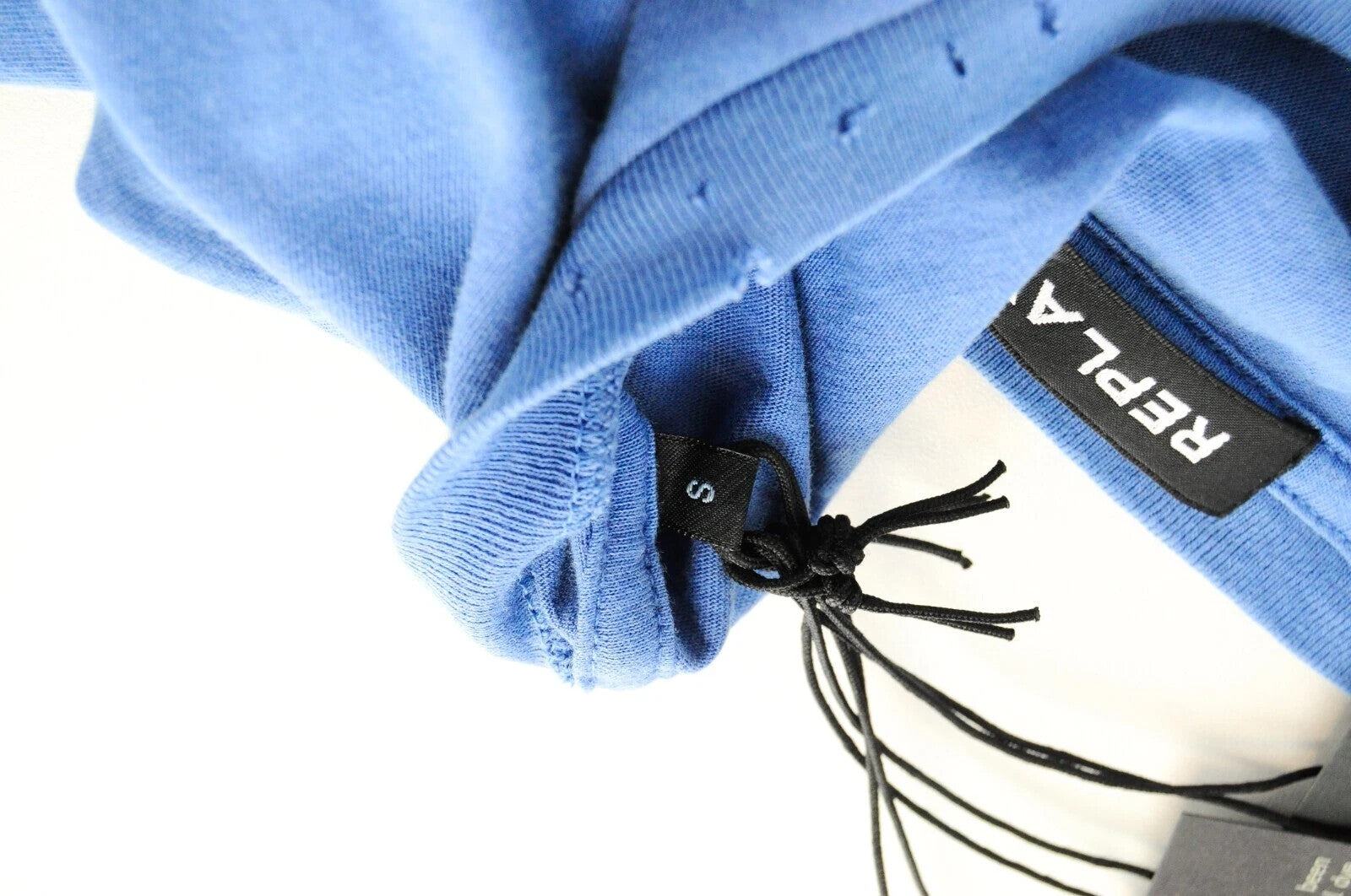 REPLAY vyriški marškinėliai su trumpomis rankovėmis, mėlyni, plėšyti, vasariniai medvilniniai marškinėliai S dydžio 