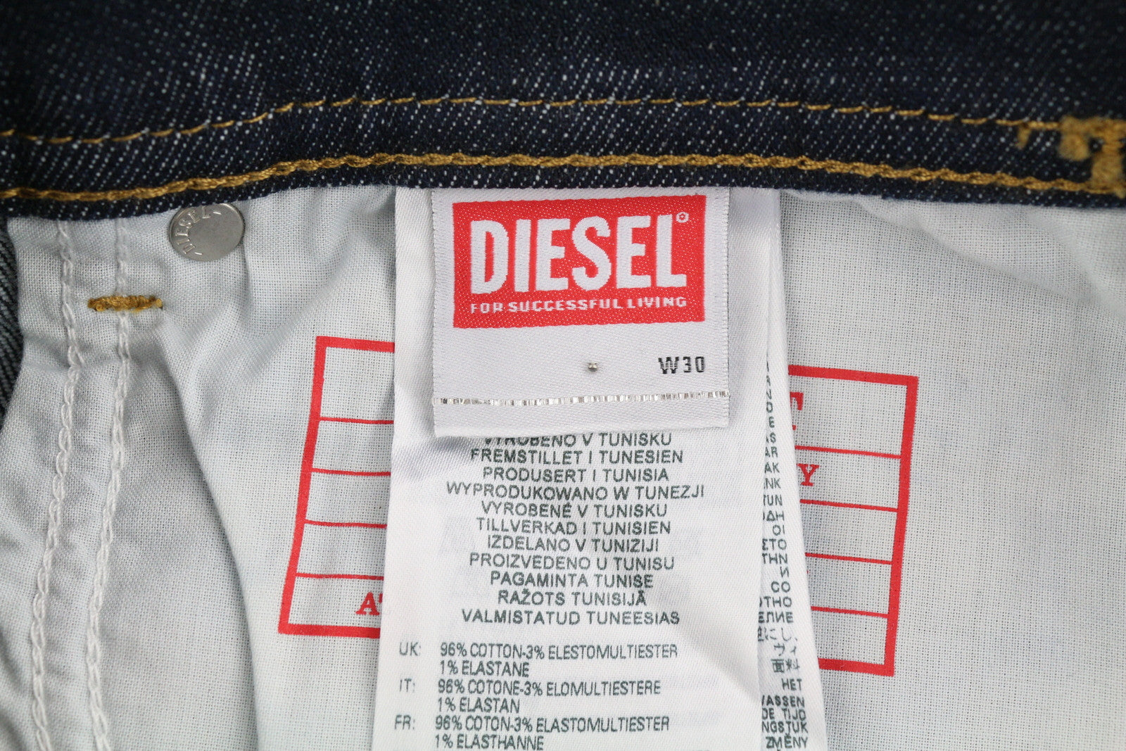 DIESEL 1983 Z9C33 vyriški džinsai W30/L32 aptempti, aukštu juosmeniu, užtrauktuku, mėlyni 