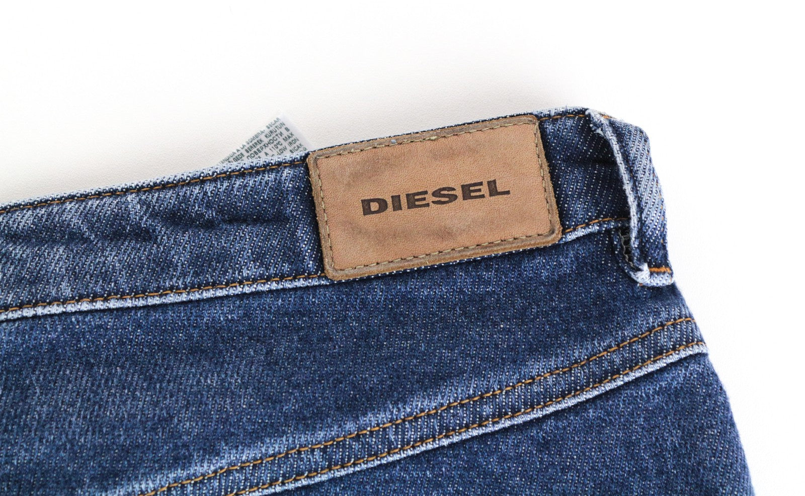 DIESEL Babhila-High 085AD moteriški džinsai W31/L32 5 kišenės mėlyni 