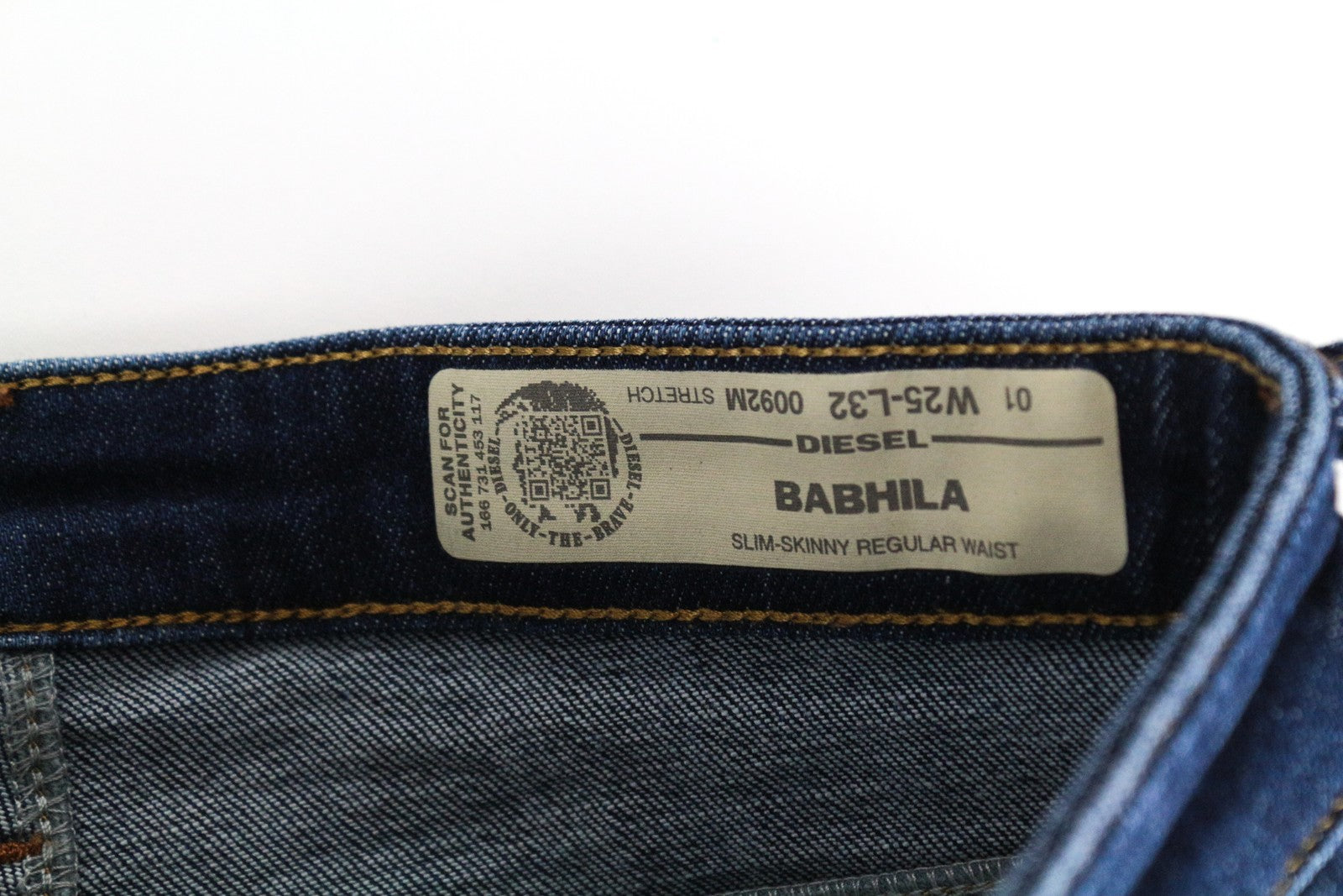 DIESEL Babhila 0092M moteriški džinsai W25/L32 medvilnės mėlyni 