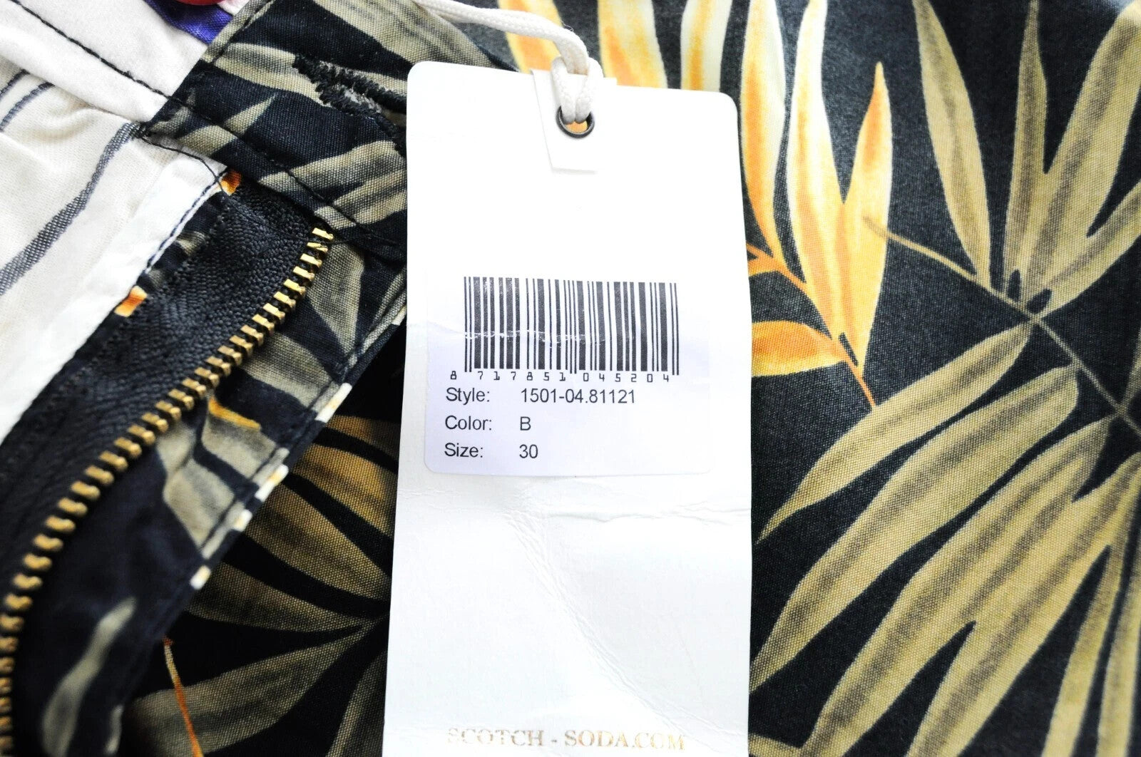 SCOTCH &amp; SODA vyriški šortai W30 su lapų raštu ir medvilne, juodi. 