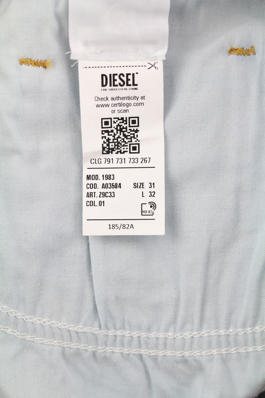 DIESEL 1983 Z9C33 vyriški džinsai W31/L32 aptempti, aukštu juosmeniu, užtrauktuku, mėlyni 