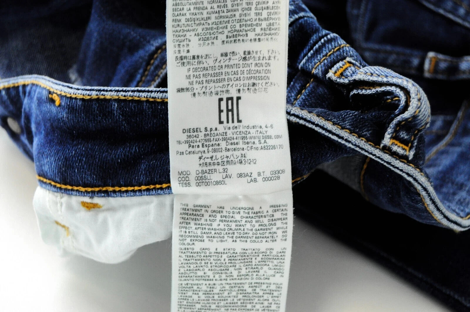 DIESEL D-Bazer 083AZ vyriški džinsai W27/L32 siaurėjantys skalbti mėlyni tamprūs džinsai 