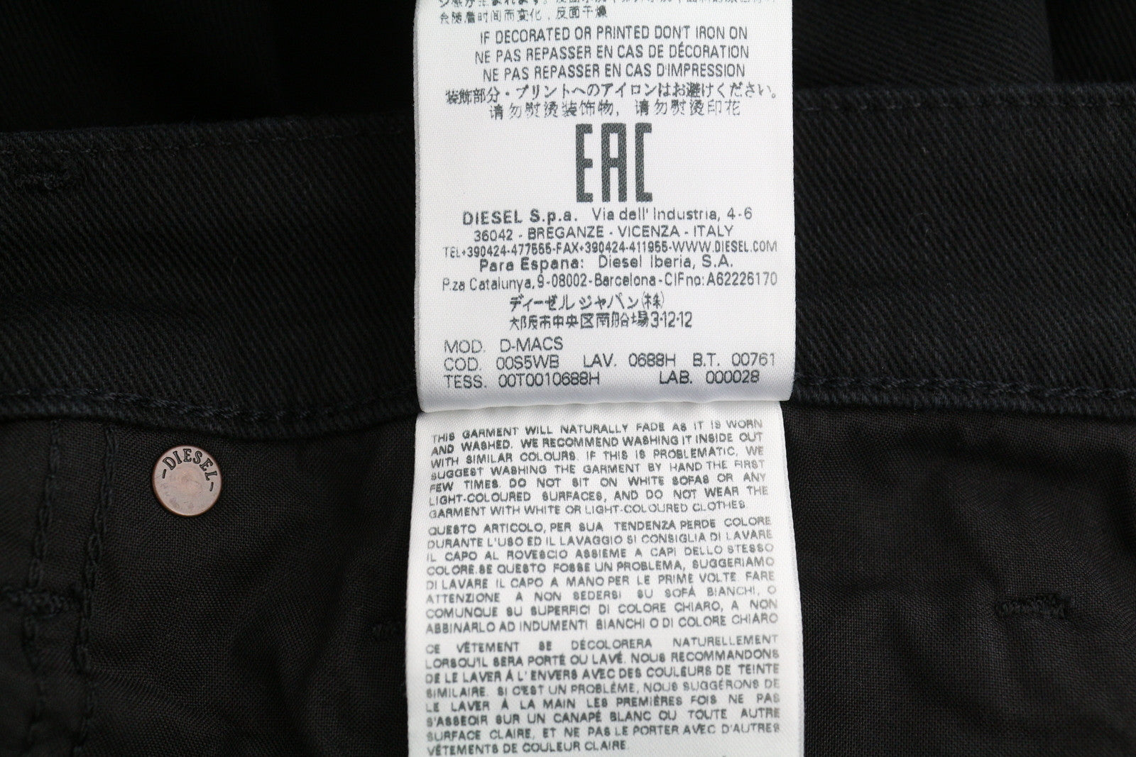 DIESEL D-Macs 0688H vyriški džinsai W33/L32 tiesaus kirpimo, tamsaus džinso spalvos, su sagomis