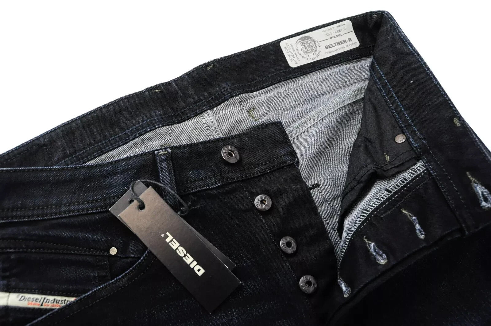 DIESEL Belther-R R46D8 vyriški džinsai W29/L32 Slim Taper tamsiai mėlyni, tamprūs 