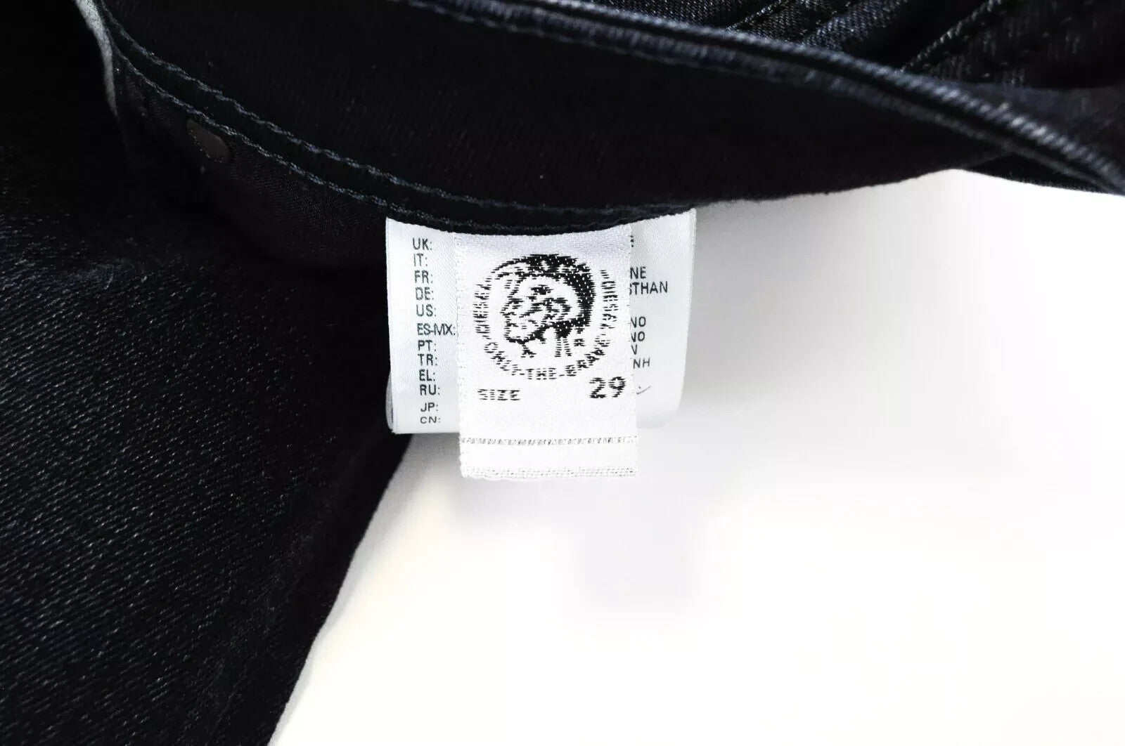 DIESEL Belther-R R46D8 vyriški džinsai W29/L32 Slim Taper tamsiai mėlyni, tamprūs 