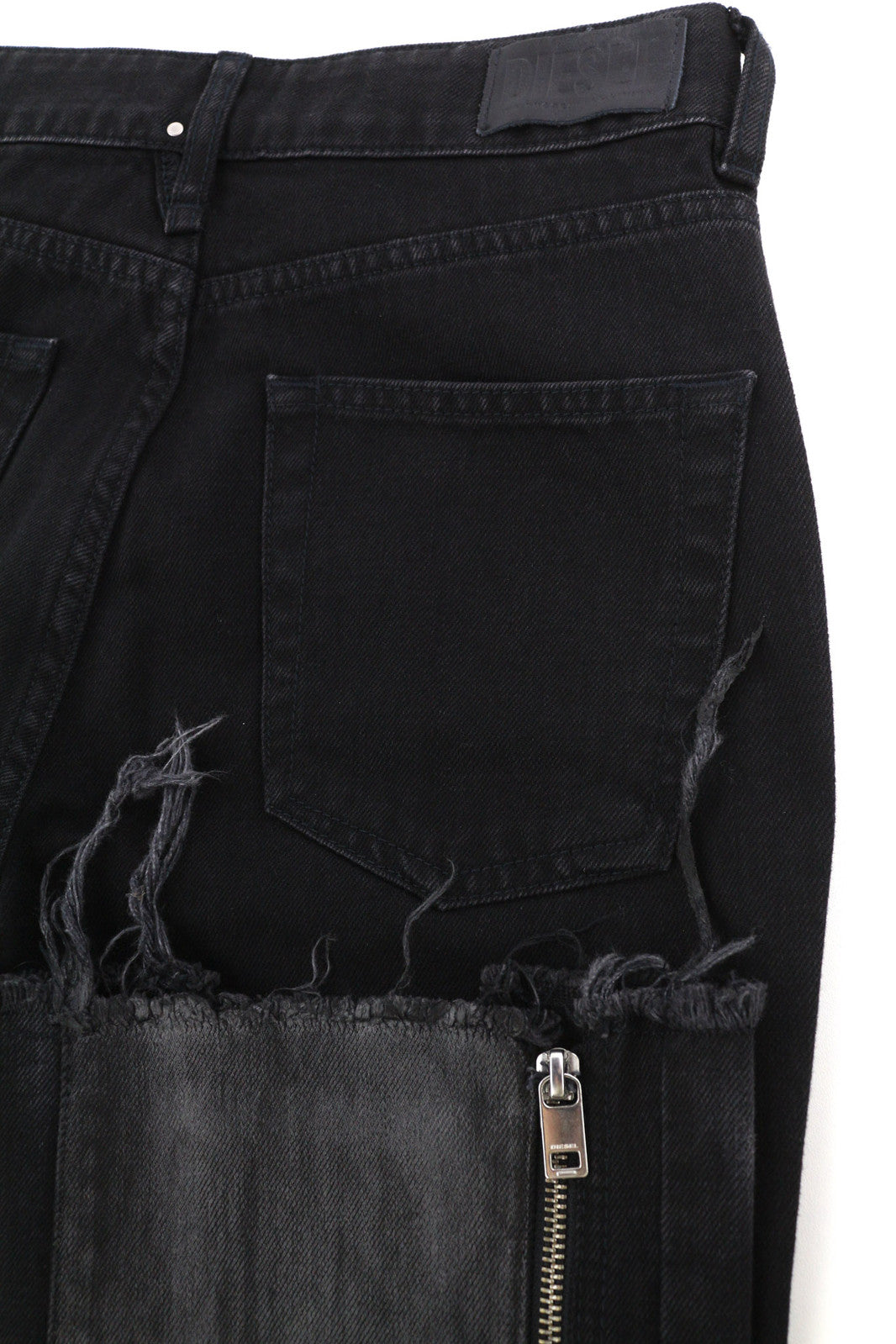 DIESEL De-Earlie 00S59B moteriški džinsai W26 įprasti dengti džinsai su slankstelių slenksčiu, RRP 320 € 