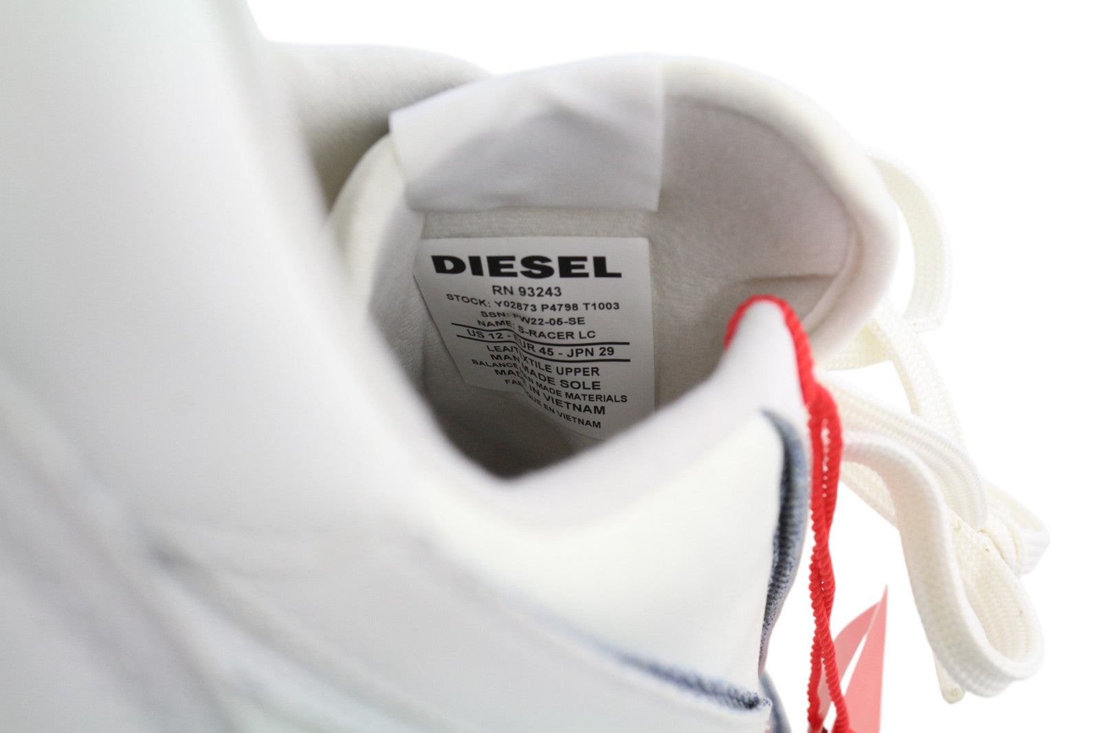 DIESEL S-Racer LC vyriški sportbačiai, balti, zomšiniai, odiniai, suvarstomi, 45 €, RRP – 195 € 