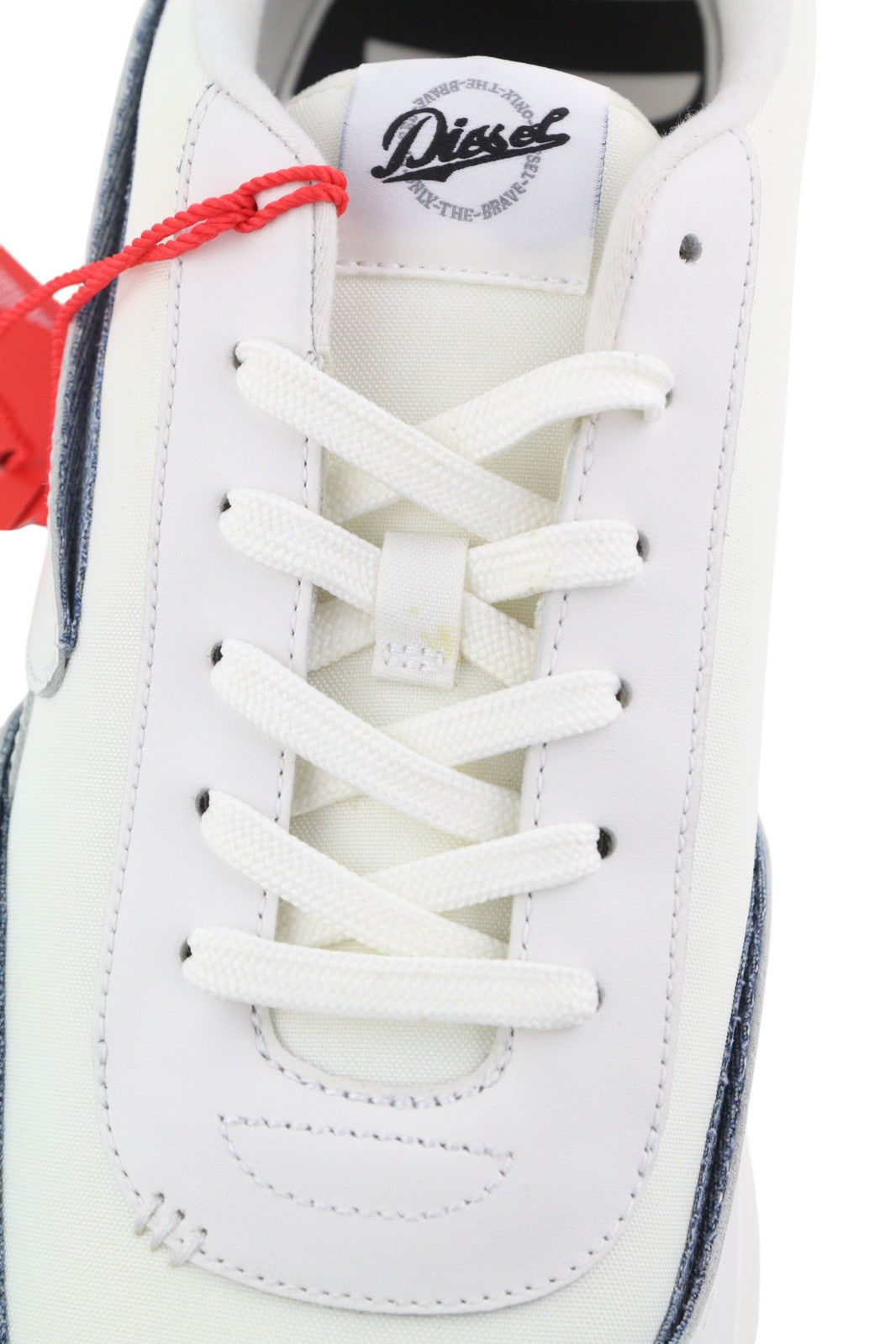 DIESEL S-Racer LC vyriški sportbačiai, balti, zomšiniai, odiniai, suvarstomi, 45 €, RRP – 195 € 