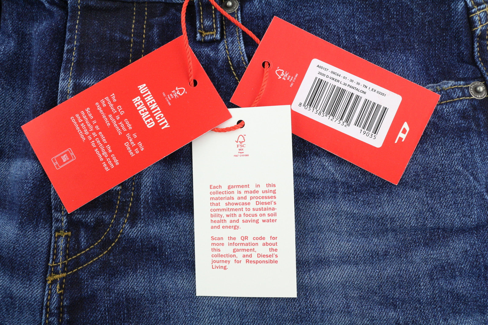 DIESEL 2020 D-Viker 09C64 vyriški džinsai W30/L30 įprasto kirpimo tiesaus kirpimo, rekomenduojama kaina – 225 € 