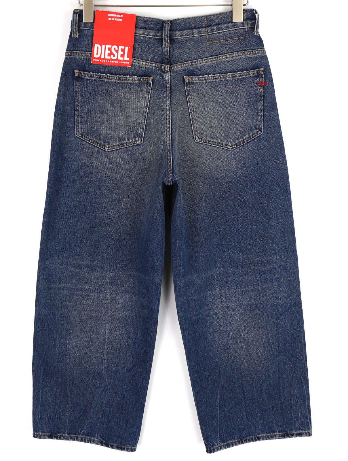 DIESEL 2000 09E03 moteriški džinsai W29/L30 įprasto kirpimo, vidutinio juosmens, platėjančios klešnės, skalbti 