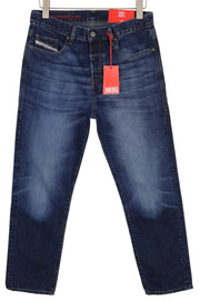 DIESEL 2020 D-Viker 09C64 vyriški džinsai W33/L30 įprasto kirpimo tiesaus kirpimo, rekomenduojama kaina – 225 € 