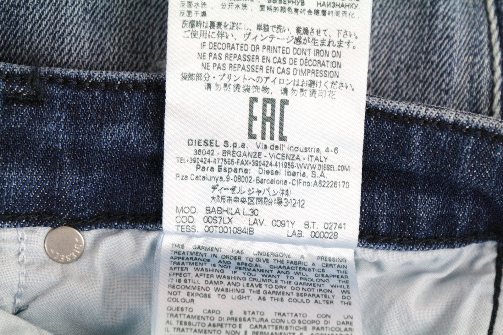 DIESEL Babhila 0091Y moteriški džinsai W29/L30 mėlyni, aptempti, tamprūs. 