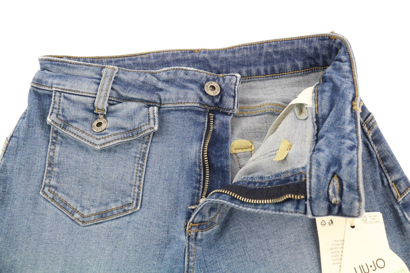 LIU JO platėjančios moteriškos džinsinės kelnės su kišenėmis W28, aukštu juosmeniu, su užtaisytomis kišenėmis, mėlynos spalvos. 