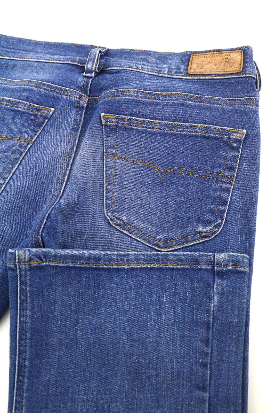 DIESEL žemakulniai 0830E moteriški džinsai W26/L32 Slim cut, žemo juosmens, tamprūs, mėlyni 