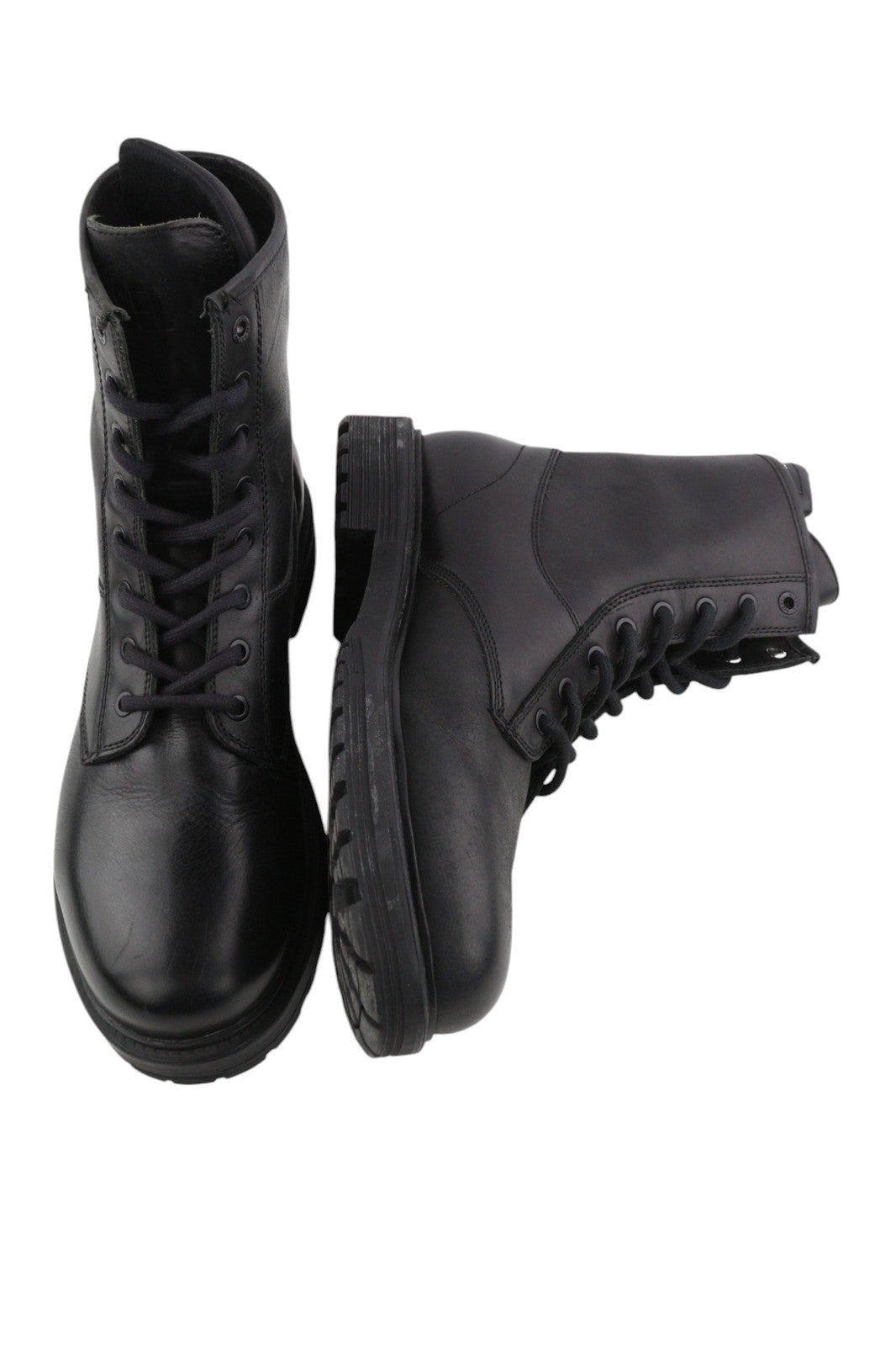 DIESEL D-Alabhama CB vyriški aulinukai, juodi, odiniai, EU44, vidutinio ūgio, RRP 295 €, migdolų nosis. 