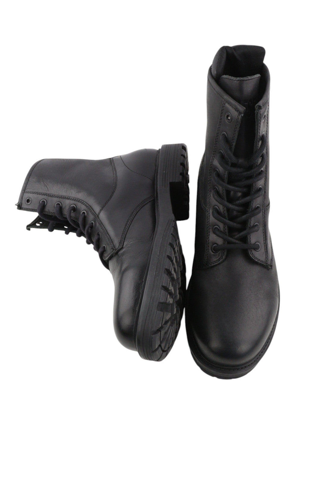 DIESEL D-Alabhama CB vyriški aulinukai, juodi, odiniai, EU44, vidutinio ūgio, RRP 295 €, migdolų nosis. 