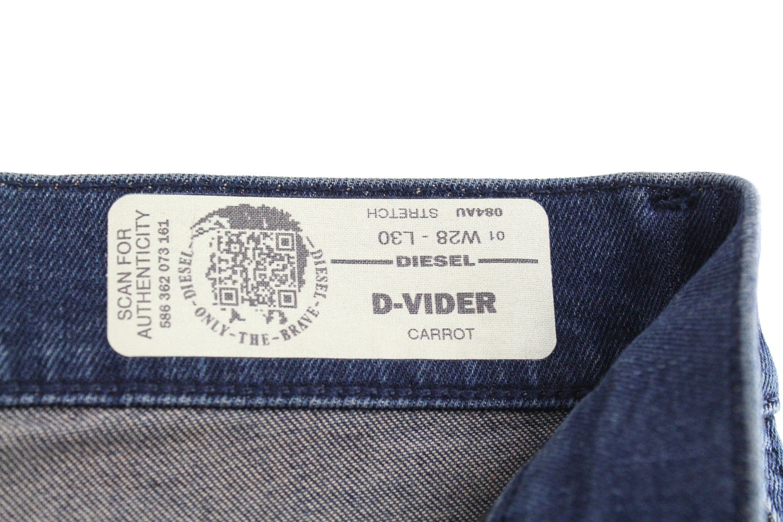 DIESEL D-Vider 084AU vyriški džinsai W28/L30 morkų kirpimo tamprūs, mėlyni, skalbti 