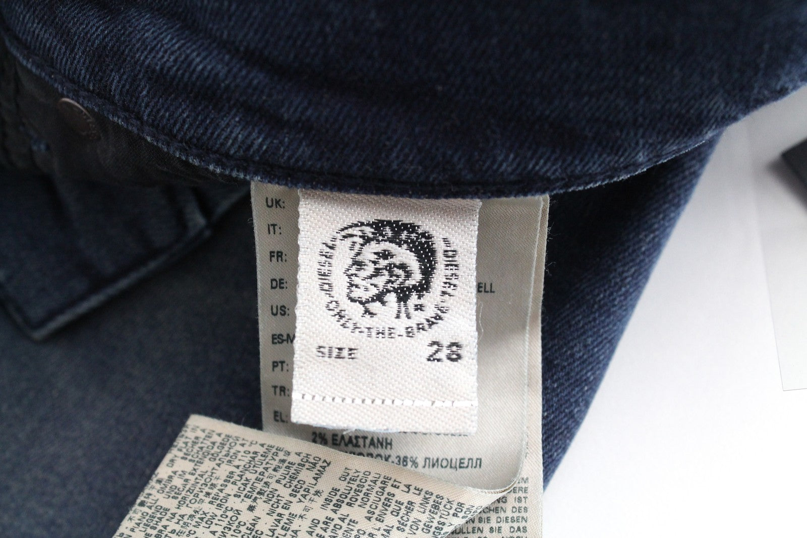 DIESEL D-Vider 084AU vyriški džinsai W28/L30 morkų kirpimo tamprūs mėlyni džinsai 