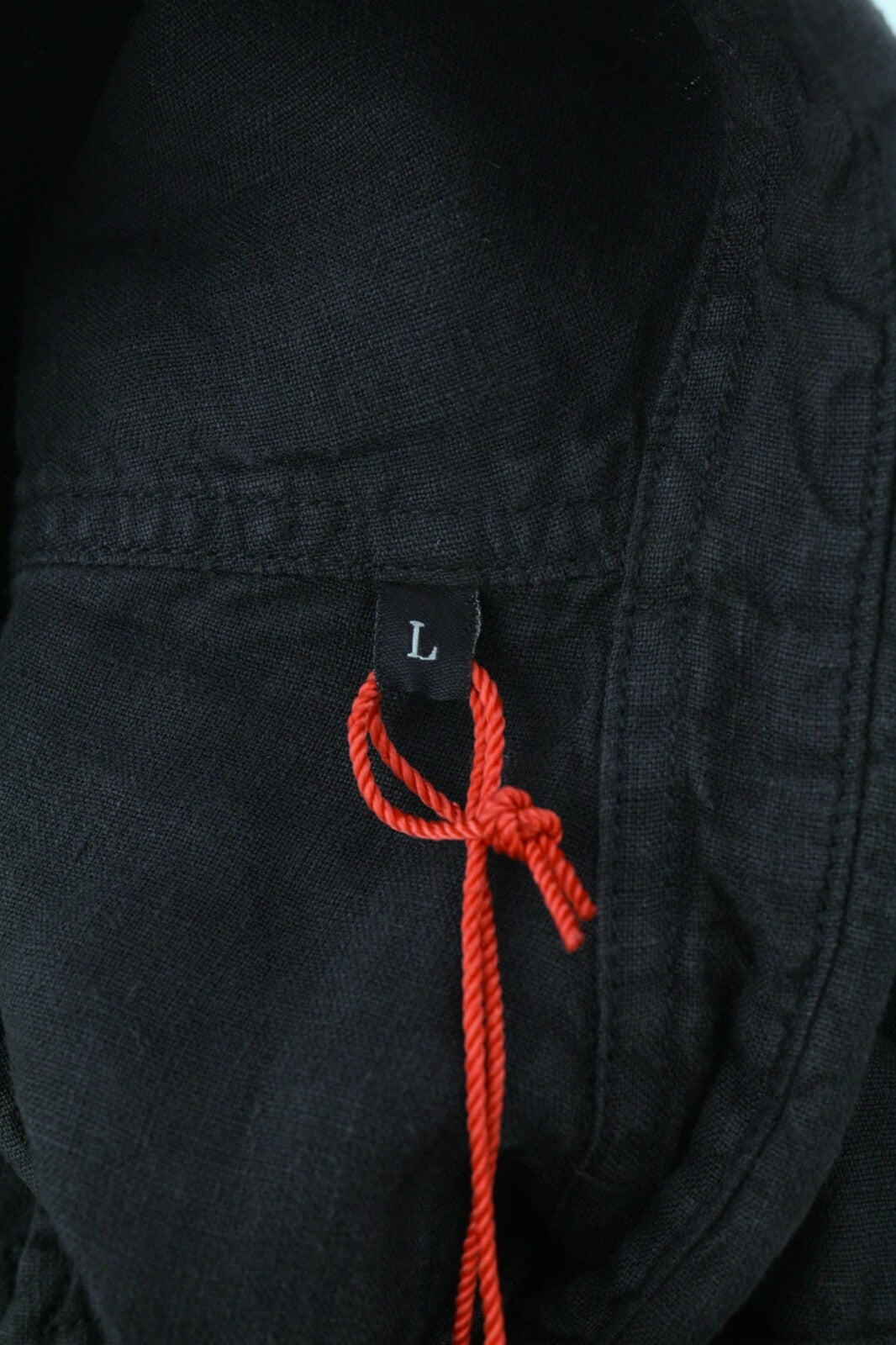 DIESEL S-East-Long-Lin vyriški marškinėliai L, vakarietiški lininiai, plataus kaklo, juodi, rekomenduojama kaina – 175 € 