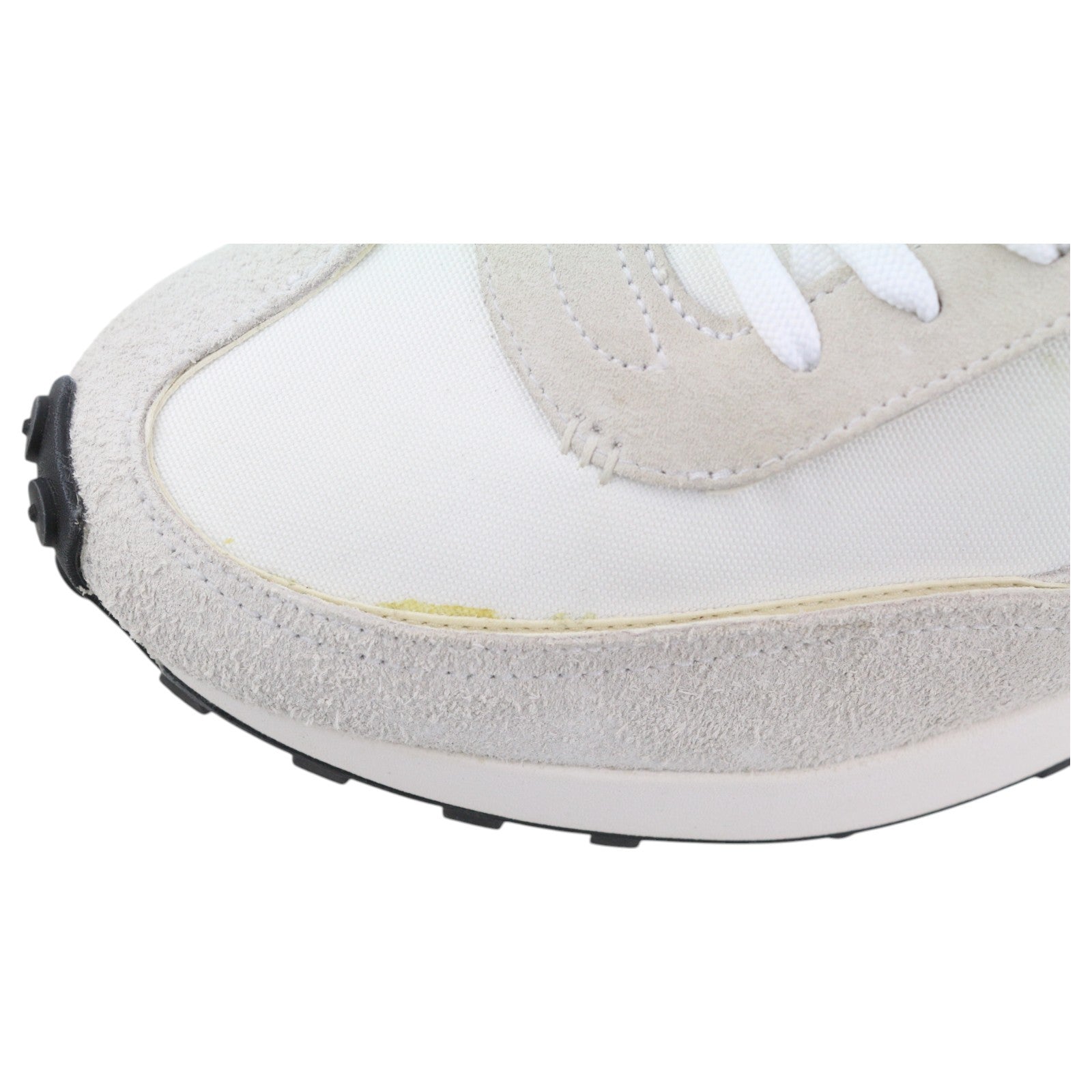 DIESEL S-Racer-Lc vyriški sportbačiai, 43 dydžio, baltos odos, su nėriniuotais bateliais, rekomenduojama kaina – 195 €. 