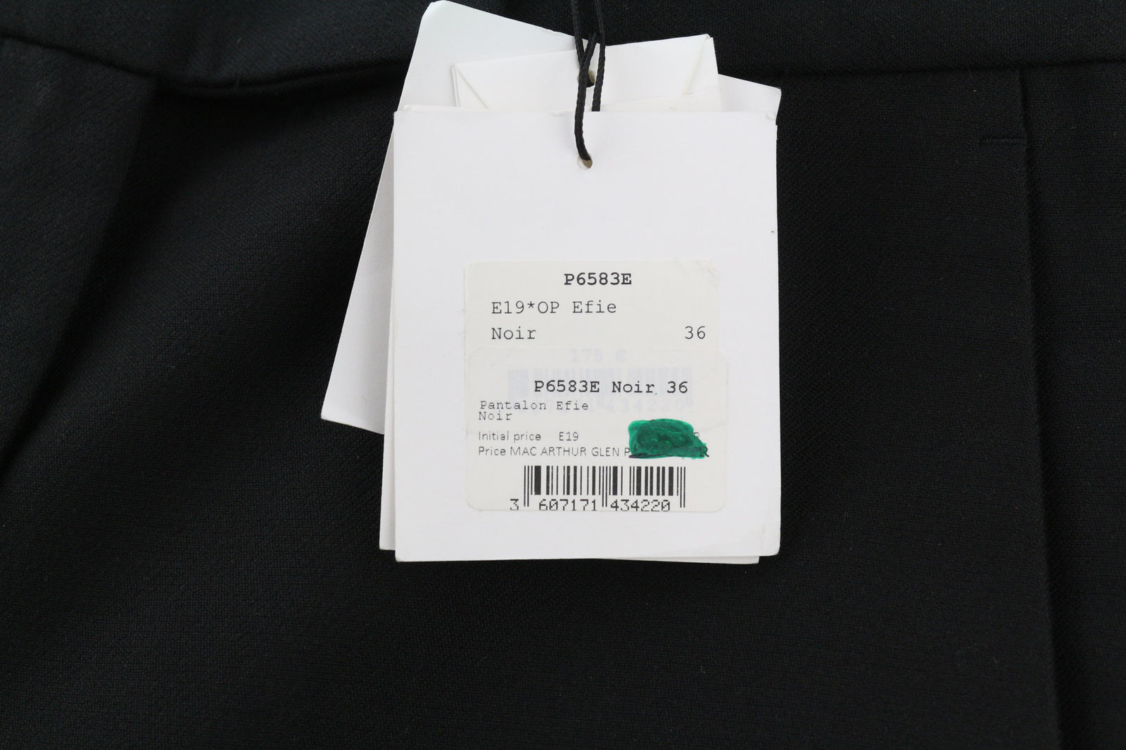 SANDRO moteriškos kelnės, 36 cm, juodos, medvilnės mišinio, klostuotos priekyje, klasikinės, oficialios. 