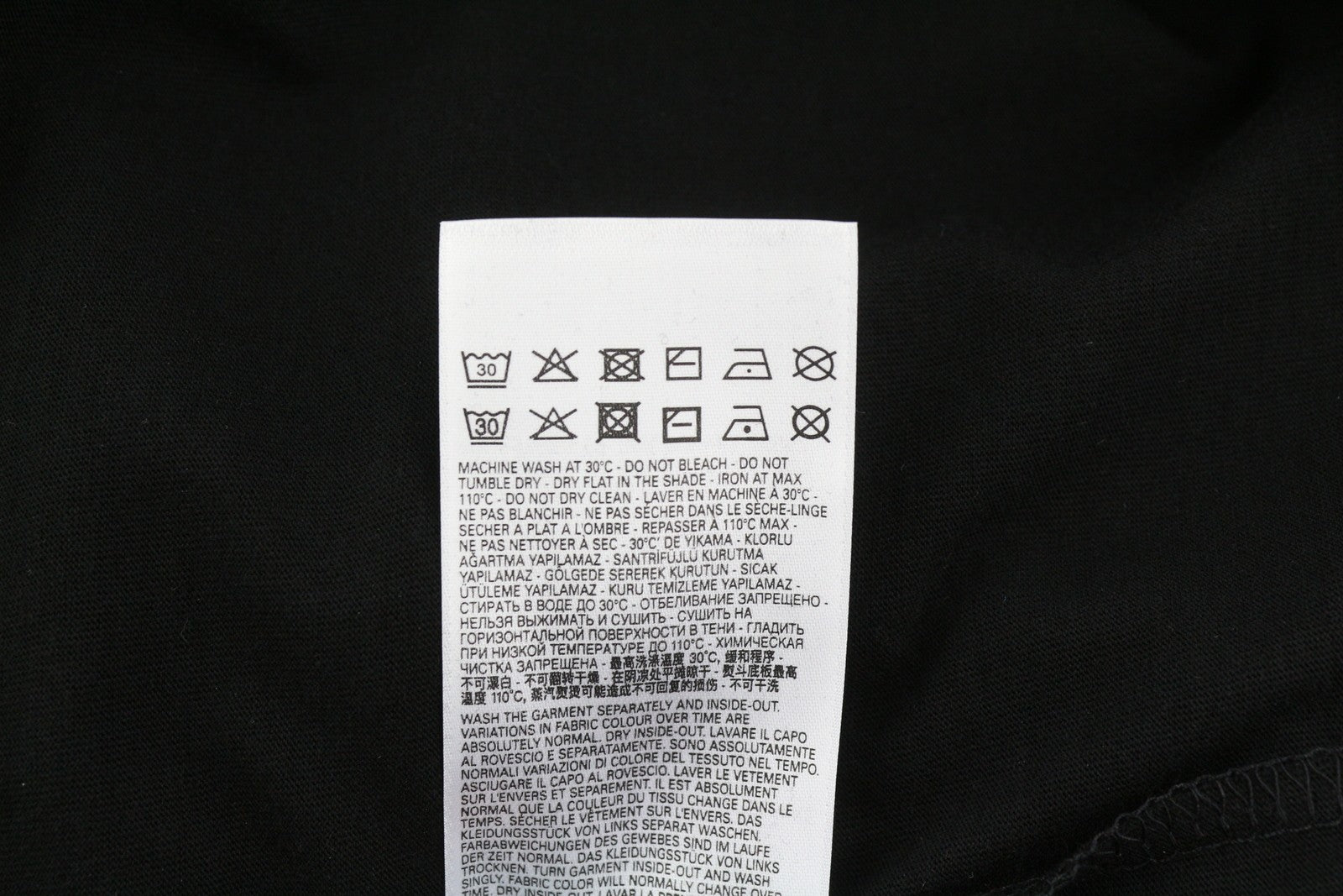 DIESEL T-Just-Ls-E4 vyriški marškinėliai XL dydžio, juodi, raštuoti apvalios iškirptės ilgomis rankovėmis, su logotipu 