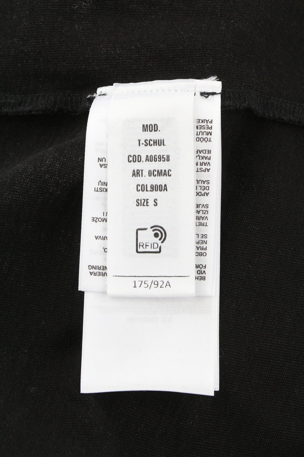 DIESEL T-Schul vyriški marškinėliai S dydžio, juodi, apvalios kaklo iškirptės, rekomenduojama kaina – 195 € 